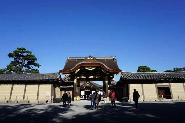 可以去日本旅游一次 很多地方还是值得我们学习