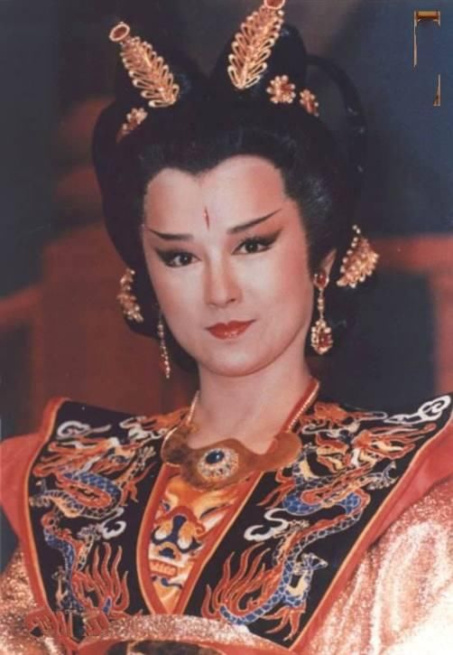 恶毒女皇武则天18年完成身份巨变,千年后一农民揭露其真面目