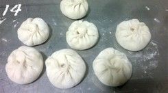 胡萝卜玉米肉馅包子