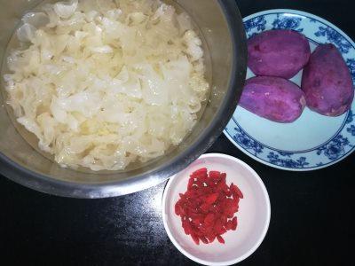 银耳怎么做最好吃家常做法 t016a82f530fe44c064.jpg