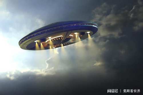 重庆ufo巨型外星人,重庆ufo巨型外星人视频