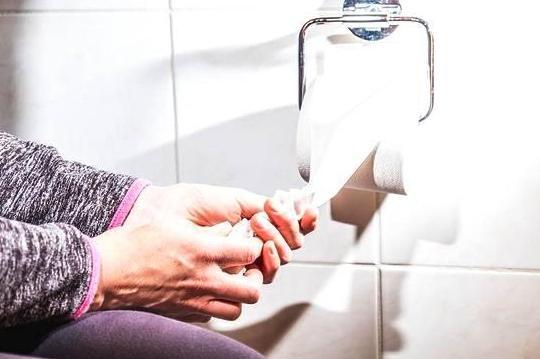 怀孕期间出现打嗝想吐的原因有哪些?这4个都