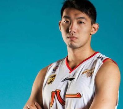 CBA里程碑罚单:青岛因阴阳合同被重罚 还记得