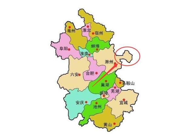 安徽发展最好的1个县，几乎跑出安徽地图外，网友:应该划给江苏