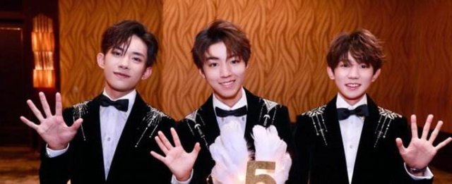 TFBOYS的粉丝惨了,六周年不能有灯海?现场的座位图也是没谁了! 御匾会注册
