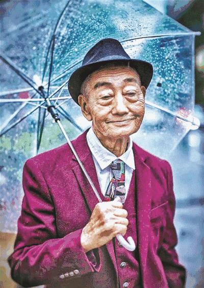当前位置:老头搞90后动态图