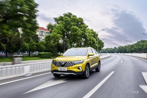 驾驶员身份曝光