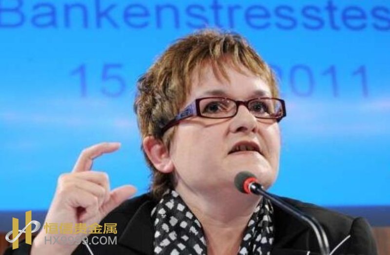 恒信贵金属每日白银交易提醒:国际消息纷杂不