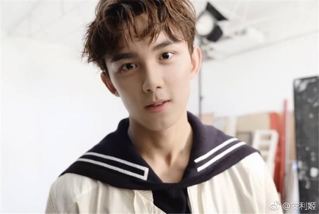 男朋友比你还可爱是什么感受?小狼狗VS小奶狗