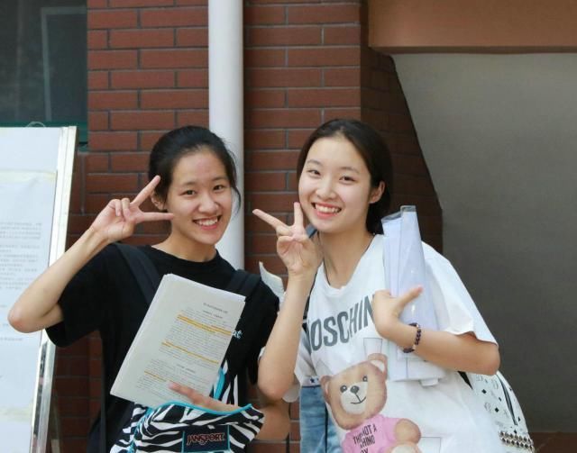 上大学比不上大学