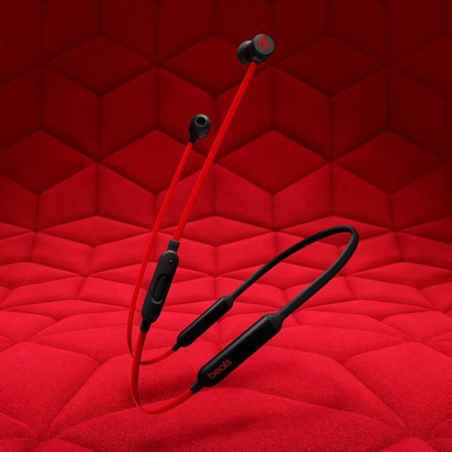 十周年纪念 Beats耳机限量版继续引领潮流