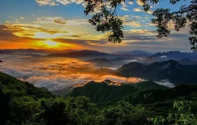 千名香客朝拜老子，助力2018老君山仙境朝圣节!