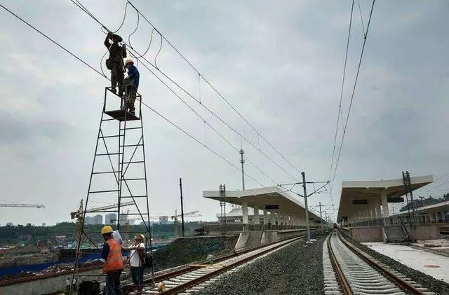 中国规划修建一条高铁，途经湖南、江西、福建，经过你家乡吗