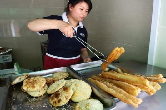 开早餐店失败案例