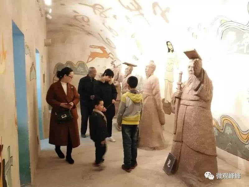 清明小长假峰峰又火了！强势霸屏多家媒体！