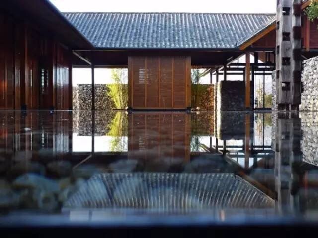 25款赏心悦目的别墅院子设计，从现代风格到古典风格……