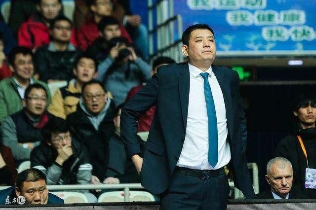 范斌指导出任青岛男篮主教练,和张北海一起打