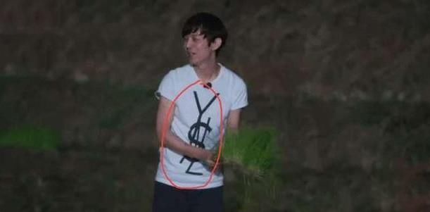 何炅首次澄清天价T恤!只是普通衣服已穿了5年