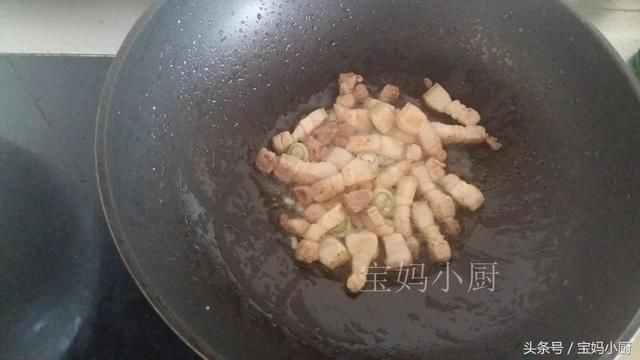 这菜，特便宜，每周吃三次脾胃不闹病，常年身体棒