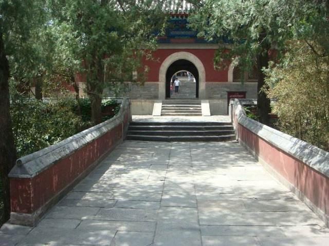 辽宁葫芦岛香火最旺的寺庙,你去过几个地方旅游过呢