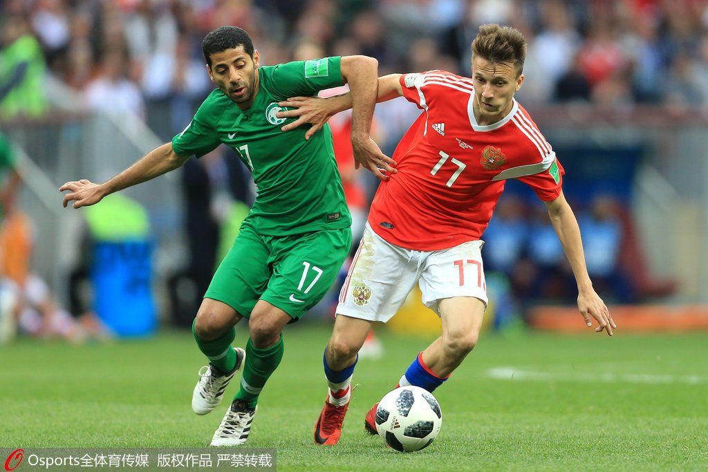 高清:世界杯小组赛第1轮 谁最能跑?谁最能射?