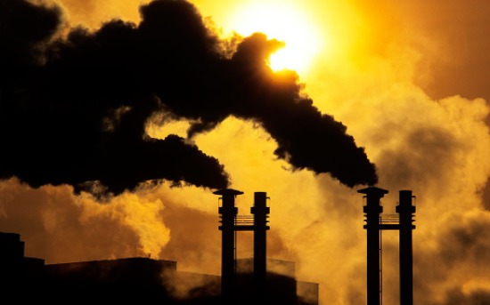生态环境部:大气污染物排放量仍处高位 防治任
