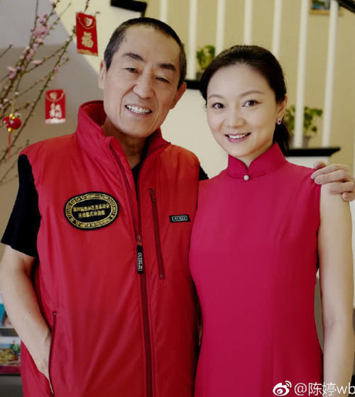 巩俐住一晚2万酒店,陈婷拎2.8万皮包,却一眼能