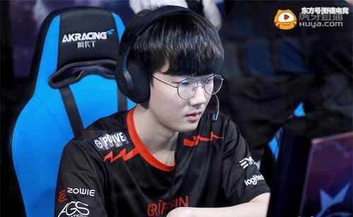 想跟RNG掰手腕的韩国新王GRF:到中期就让你