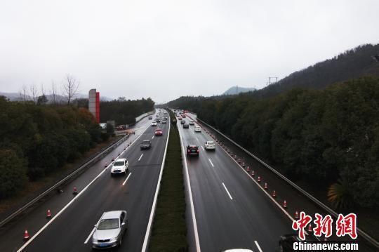 广州高速春运高峰