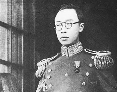 溥仪晚年上户口,户主不是本人,家庭住址吓坏户籍员