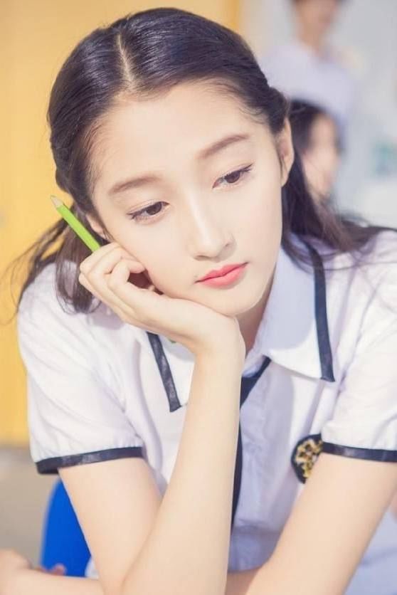 十二星座最喜欢的校园女神,射手是杨颖,白羊清