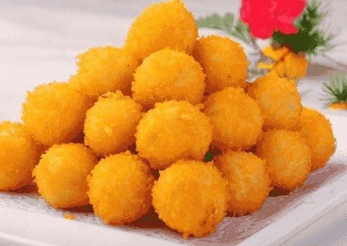 炸汤圆时,直接炸是大错特错的!少了这一步,汤圆
