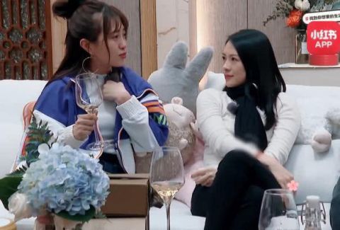 看了包文婧的衣帽间再看张嘉倪的 家庭主妇和