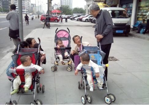 农村:可生三胎,不用交罚款!新规一出,一些人还