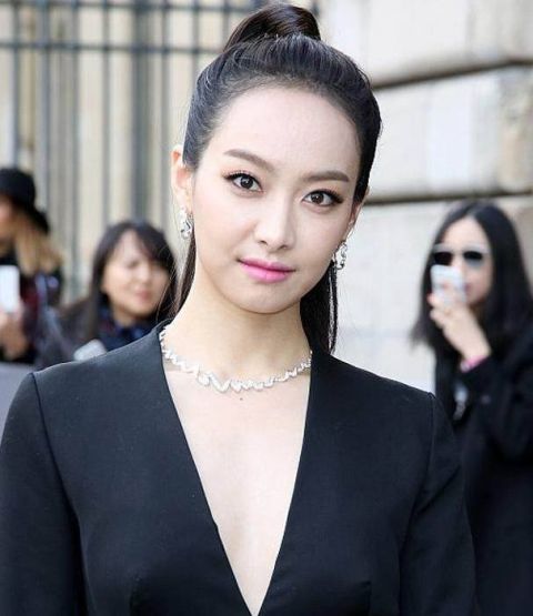 她在一夜间掉几十万外国粉丝,网友:我们中国十