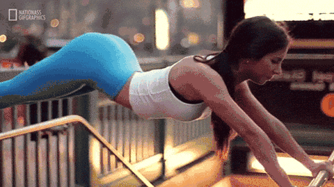 每日谈:千亿市值才好意思上涨 创业板8周年暴