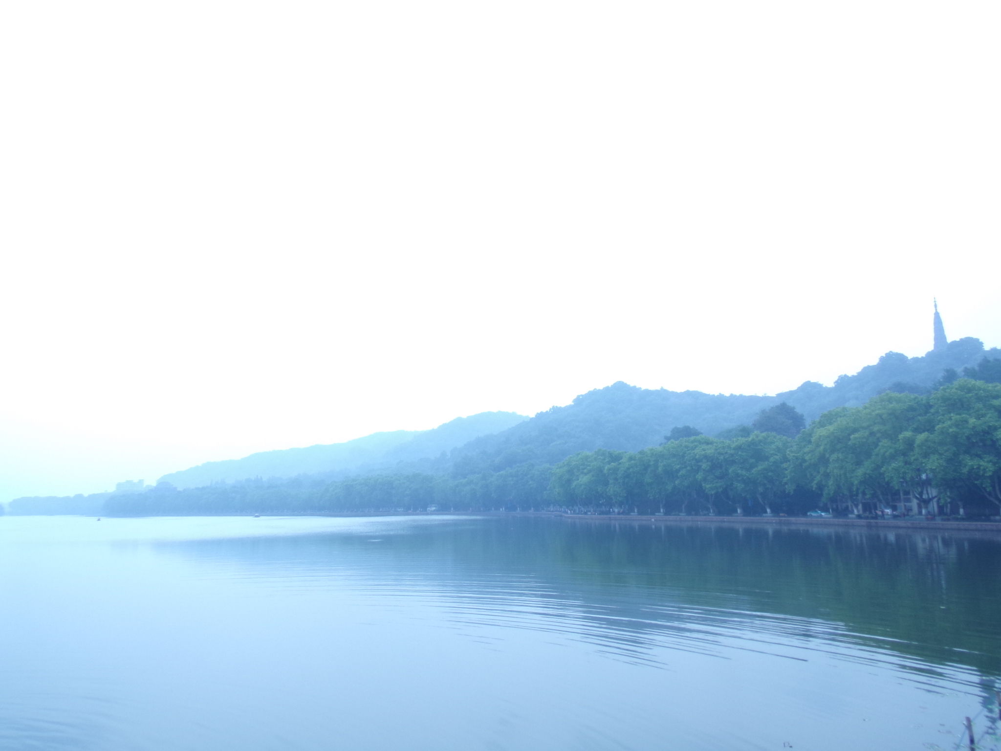 杭州西湖美景,晴湖不如雨湖雨湖不如雾湖,雨中西湖朦胧如诗如画