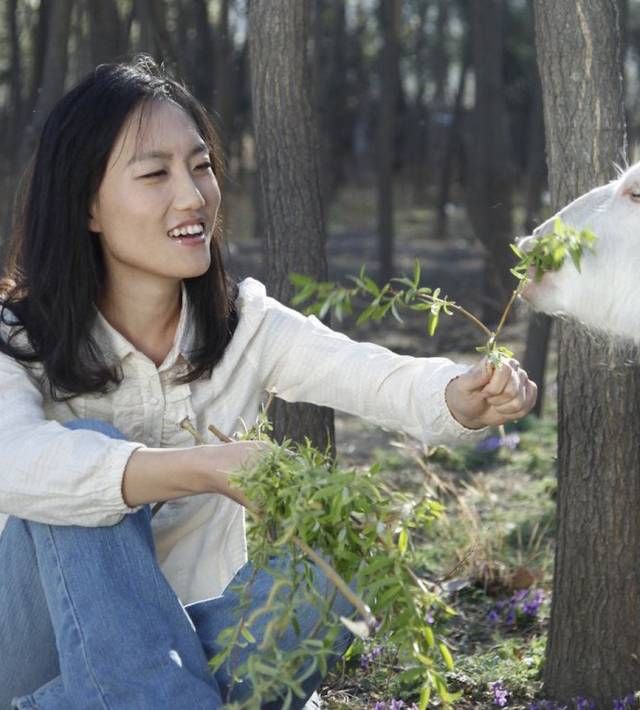 人大博士回乡卖蔬菜：你在城里连自然食品都吃不到，还谈什么富有