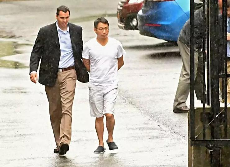 FBI逮捕千人计划华裔工程师郑小清,称其盗窃