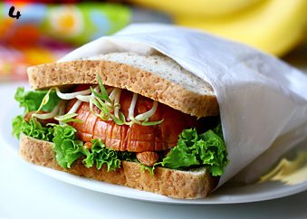 豆芽牛肉饼大杏仁三文治