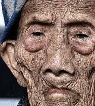 古代奇人, 从康熙到民国初期, 皇帝换了8个还活着, 年均过200岁