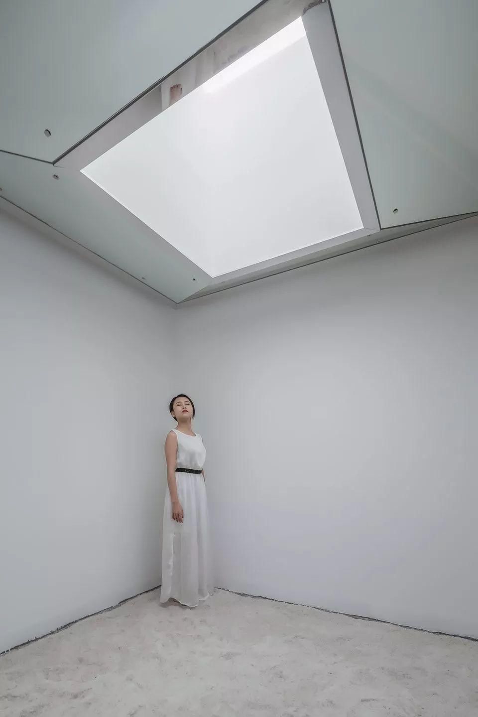 中国设计师为了满足城市男女欲望建了个2个屋