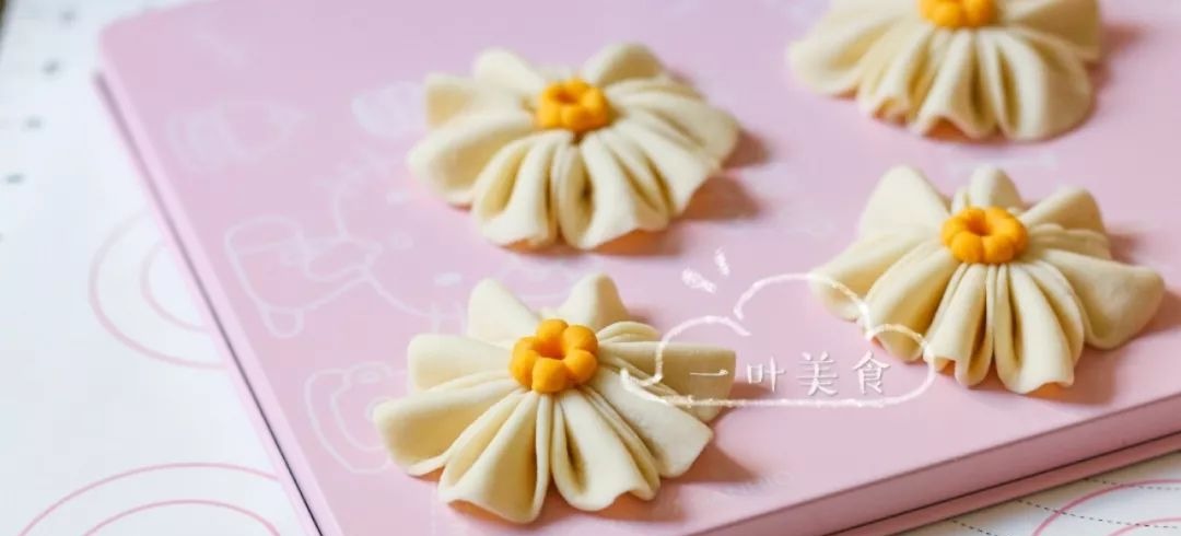 【视频\/花样面食】雏菊馒头\/花卷,比馒头做法简
