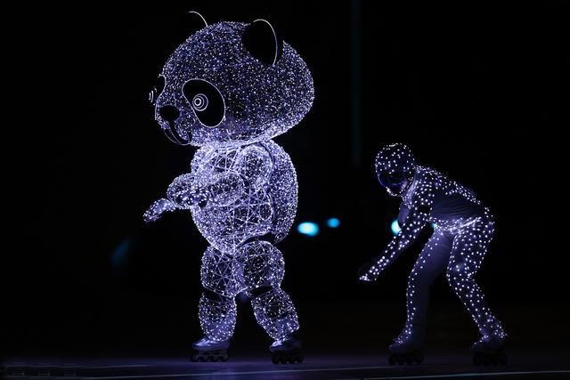 昨夜好事连连,北京8分钟苏炳添夺冠,瓜帅英超