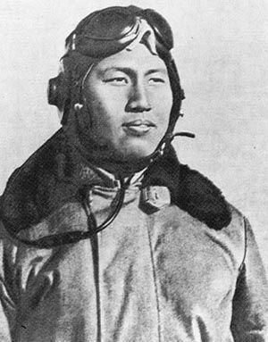 中国毛头小伙击落美国空军四料王牌飞行员!怪