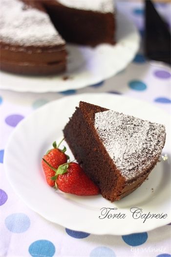 卡布里杏仁巧克力蛋糕