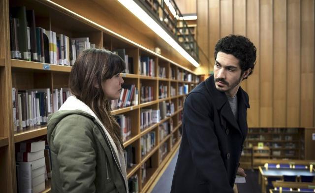 豆瓣评分7.8,《海市蜃楼》中最大的赢家是谁?