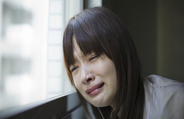 婆婆要我教她用手机,她发信息的内容被我看见,让我默默离开!