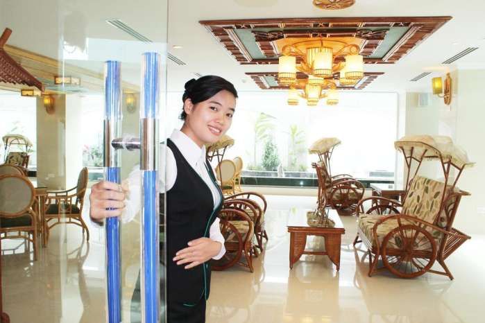 越南芽庄的酒店端庄豪华, 物价廉美犹如中国的