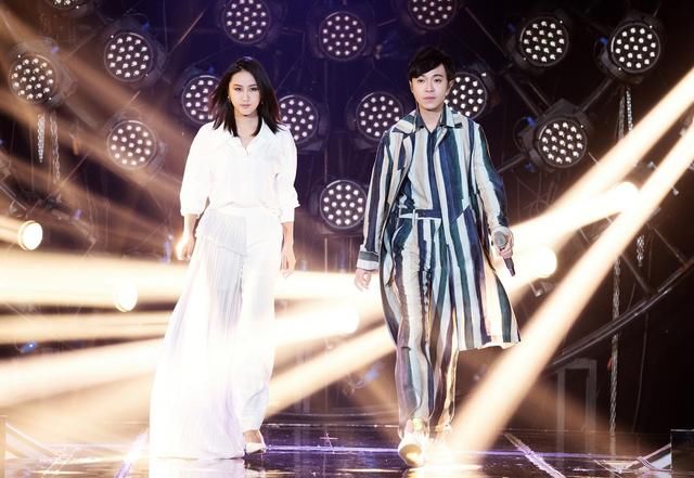 《歌手》2019第十三期吴青峰陈粒一曲《望穿